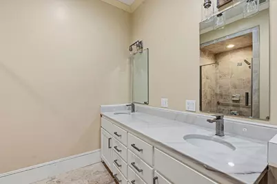 1232 Spruce Street, Lockhart, TX 78644 - Photo 20