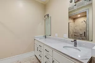 1232 Spruce St, Lockhart, TX 78644 - Photo 20
