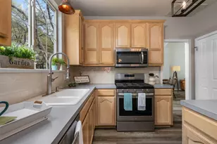 1107 Sugarberry Dr, Cedar Park, TX 78613 - Photo 12