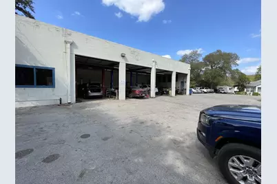 1900 Fortview Road, Austin, TX 78704 - Photo 2