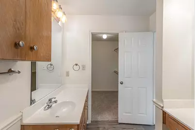 2215 Dry Creek Drive #611, Round Rock, TX 78681 - Photo 12