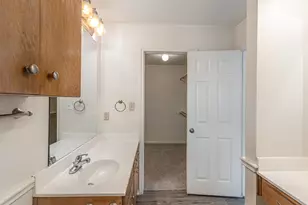 2215 Dry Creek Dr, Round Rock, TX 78681 - Photo 12