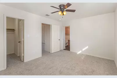 2215 Dry Creek Drive #611, Round Rock, TX 78681 - Photo 8