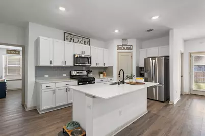 107 Aransas River Road, Hutto, TX 78634 - Photo 8