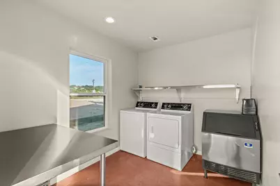 365 Billy Sisson Road, Johnson City, TX 78636 - Photo 32