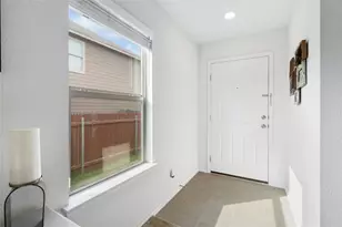 117 Schuylerville Dr, Elgin, TX 78621 - Photo 6