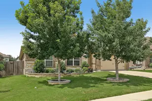 5852 Parma St, Round Rock, TX 78665 - Photo 2
