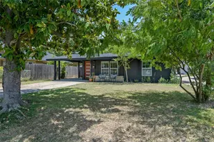 8415 Bowling Green Dr, Austin, TX 78757 - Photo 22