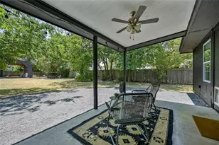 8415 Bowling Green Dr, Austin, TX 78757 - Photo 16