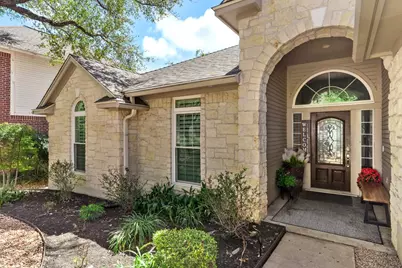6913 Auckland Drive, Austin, TX 78749 - Photo 4