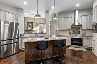 6913 Auckland Drive, Austin, TX 78749 - Photo 14