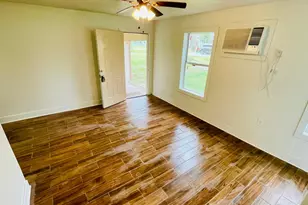 1745 Rivercrest St, Beaumont, TX 77703 - Photo 12