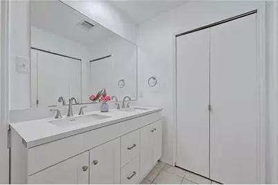 9601 Holly Springs Drive, Austin, TX 78748 - Photo 16