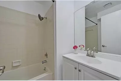 9601 Holly Springs Drive, Austin, TX 78748 - Photo 20