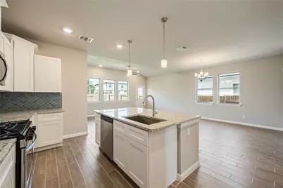 128 Comet Pointe Drive, Georgetown, TX 78628 - Photo 6