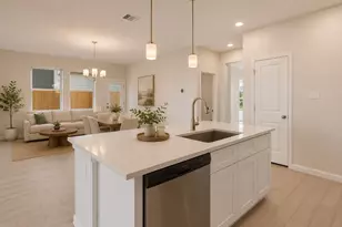 128 Comet Pointe Dr, Georgetown, TX 78628 - Photo 10
