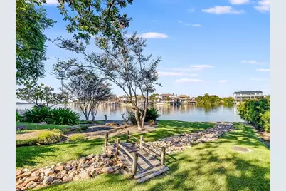 82 Applehead Island Drive, Horseshoe Bay, TX 78657 - Photo 16