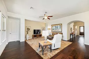 960 Blue Ridge Dr, Dripping Springs, TX 78620 - Photo 4