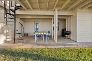 612 Port, Horseshoe Bay, TX 78657 - Photo 26