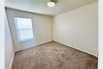 110 Comal Cove, Elgin, TX 78621 - Photo 20