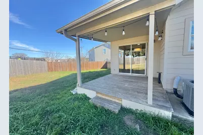 110 Comal Cove, Elgin, TX 78621 - Photo 24