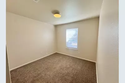 110 Comal Cove, Elgin, TX 78621 - Photo 16