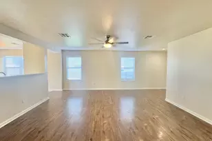 110 Comal Cove, Elgin, TX 78621 - Photo 6