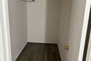 12800 Irongate Ave, Austin, TX 78727 - Photo 8