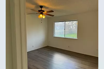 12800 Irongate Avenue, Austin, TX 78727 - Photo 10