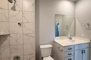 605 W South St, Leander, TX 78641 - Photo 10