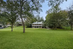 10810 River Terrace Cir, Austin, TX 78733 - Photo 4