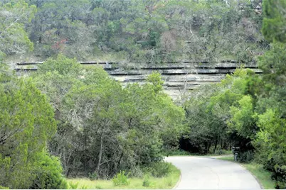 17234 E Reed Parks Road, Jonestown, TX 78645 - Photo 2