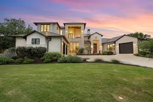10208 Milky Way, Austin, TX 78730 - Photo 2