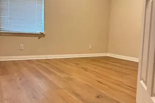 600 Kawnee Dr, Austin, TX 78752 - Photo 8