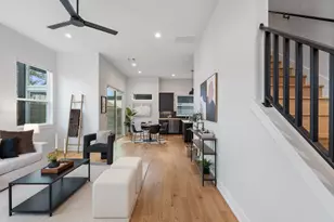 928 E 53rd 1/2 St, Austin, TX 78751 - Photo 8