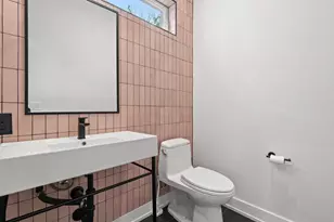 928 E 53rd 1/2 St, Austin, TX 78751 - Photo 4