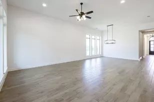 504 River Overlook Rd, Georgetown, TX 78628 - Photo 8