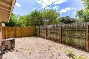 2201 Lanier Dr, Austin, TX 78757 - Photo 12