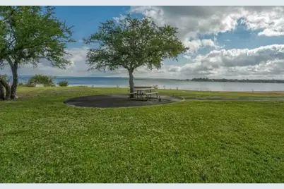 210 Lariat Lane, Burnet, TX 78611 - Photo 4