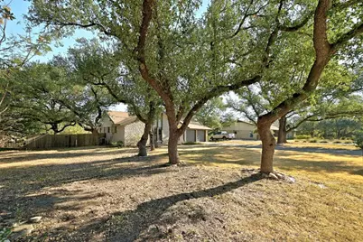 7804 Phoenix Pass, Austin, TX 78737 - Photo 32
