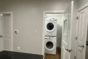 1807 Poquito St, Austin, TX 78702 - Photo 16