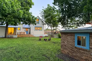 200 E Brenham St, Elgin, TX 78621 - Photo 32