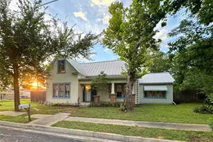 200 E Brenham St, Elgin, TX 78621 - Photo 40