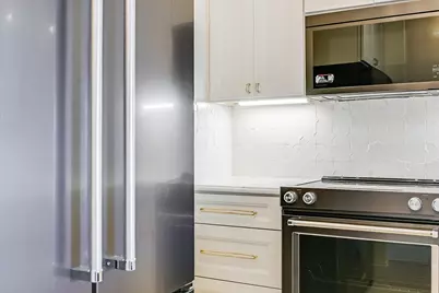 802 S 1st Street S #207, Austin, TX 78704 - Photo 18