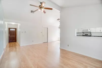 10422 Firethorn Lane, Austin, TX 78750 - Photo 2