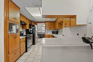 3205 Laguna Dr, Austin, TX 78741 - Photo 12