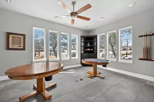 401 Skyflower Dr, Georgetown, TX 78628 - Photo 36