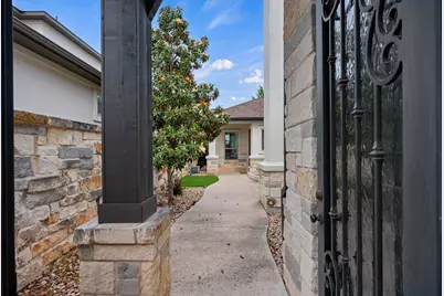 401 Skyflower Drive, Georgetown, TX 78628 - Photo 4