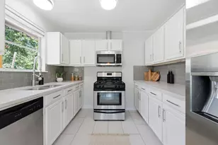 8417 Maine Dr, Austin, TX 78758 - Photo 12