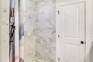 1706 Redwood Dr, Marble Falls, TX 78654 - Photo 18